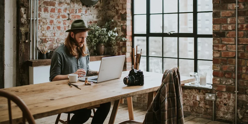 Online Courses Guide: A Practical Handbook for Learners in Turkey